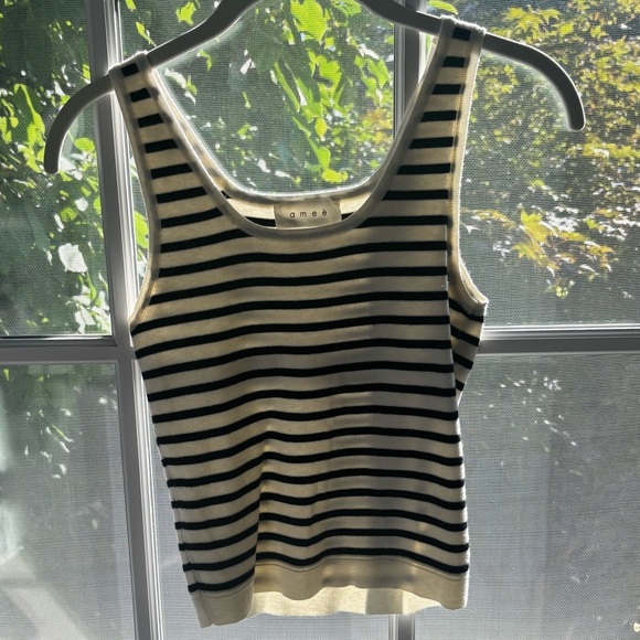 Ameè Black and Cream Fitted Crop Tank Top - Picture 1 of 4